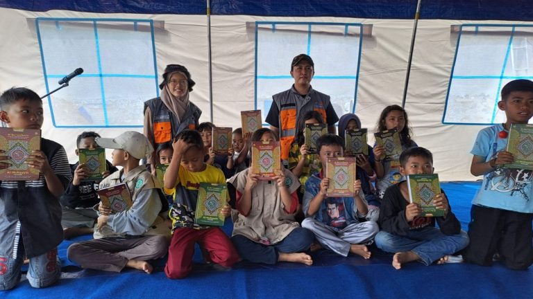 Bantuan untuk Pengungsi Cianjur