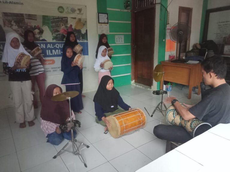 cb6baf66-0a4a-4bac-a7e5-961e9f7f543e