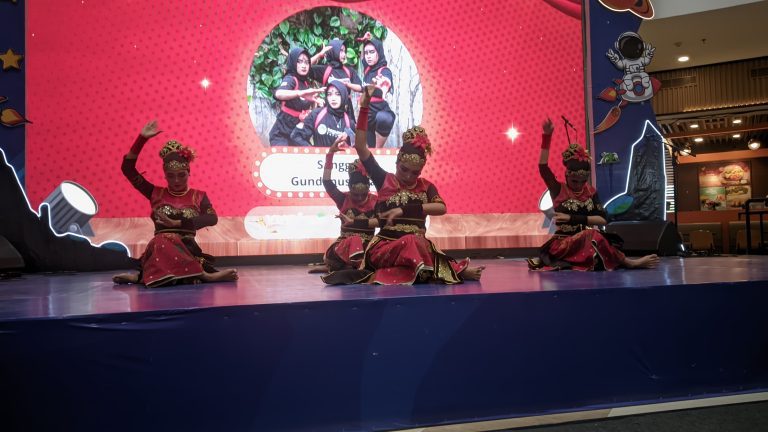 10ec4a22-3eb2-4c9d-bff1-642219769bf0