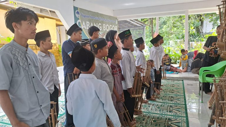 25580cd6-1373-446a-a99e-13ccb3061e85