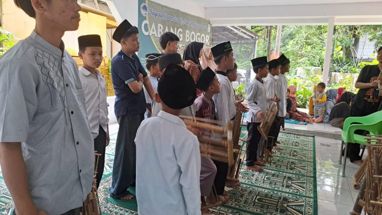 81031f32-24c2-4aac-ab65-06cb86a16dbf