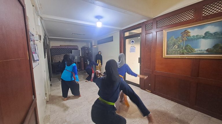 d834bc01-31f1-48e7-9c11-5da473cdbf8d