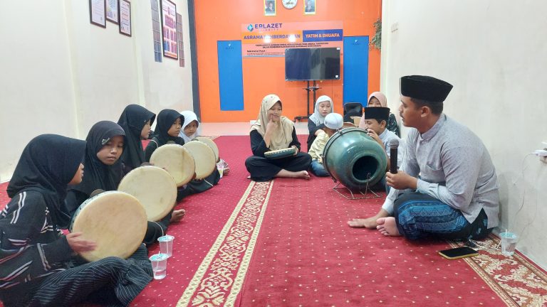 37b8beeb-2903-4dba-9ca9-21f319246472