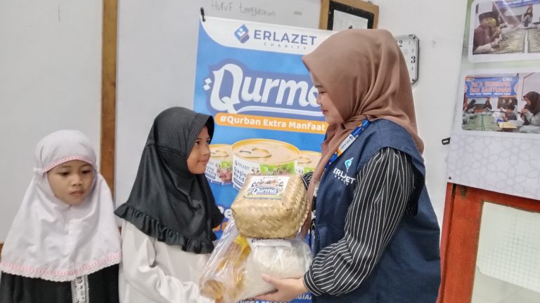 filter: 0; fileterIntensity: 0.0; filterMask: 0; captureOrientation: null;
brp_mask:0;
brp_del_th:null;
brp_del_sen:null;
delta:null;
module: photo;hw-remosaic: false;touch: (-1.0, -1.0);sceneMode: 2;cct_value: 0;AI_Scene: (-1, -1);aec_lux: 0.0;aec_lux_index: 0;HdrStatus: auto;albedo:  ;confidence:  ;motionLevel: 0;weatherinfo: null;temperature: 31;