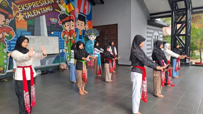 20ae91b8-03a3-4b9d-8bbb-60dae83cbce8