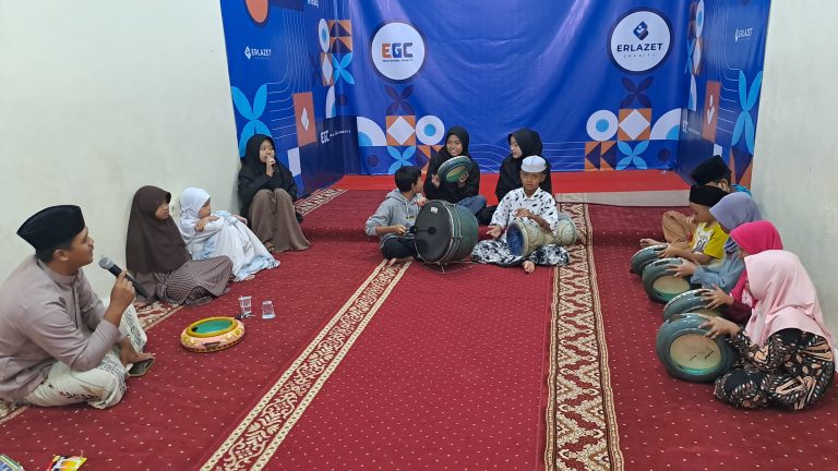 4dbcdeca-48fc-474e-894a-cd5d80fb761f