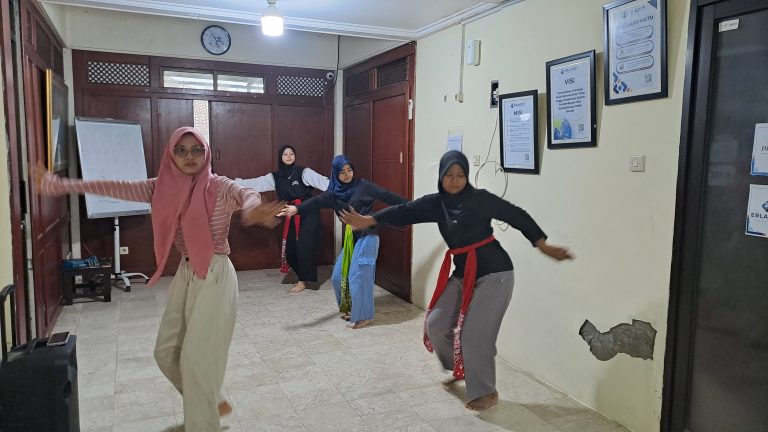 8012733a-3eb5-4835-9e37-875cbe4b7c53