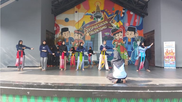 Pelatihan tari_erlazet_14.9.25 (2)