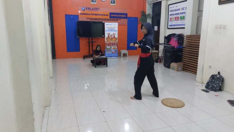 Pelatihan tari_erlazet_20.9.25 (6)