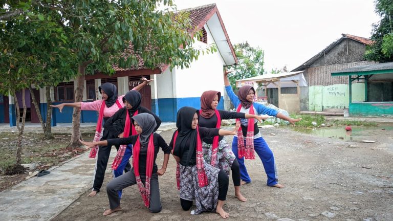 Pelatihan Tari_caka_19.10.25 (6)