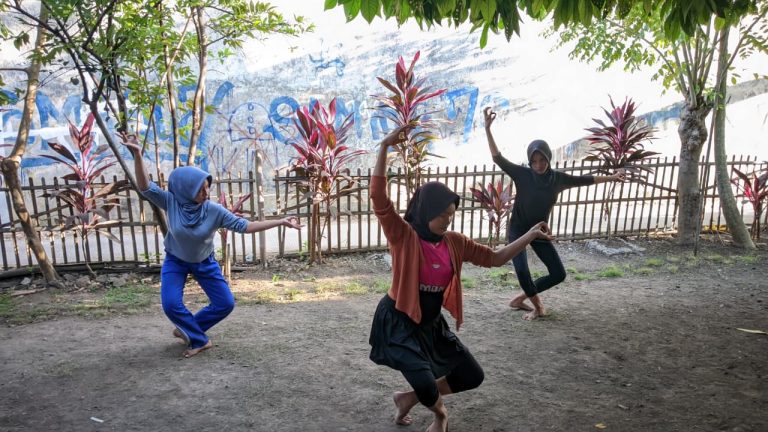 Pelatihan Tari_caka_28.9.25 (5)