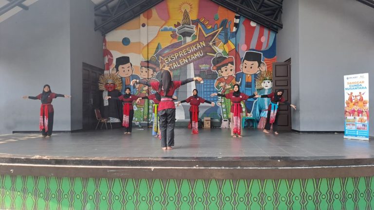 Pelatihan tari_erlazet_12.10.25 (5)