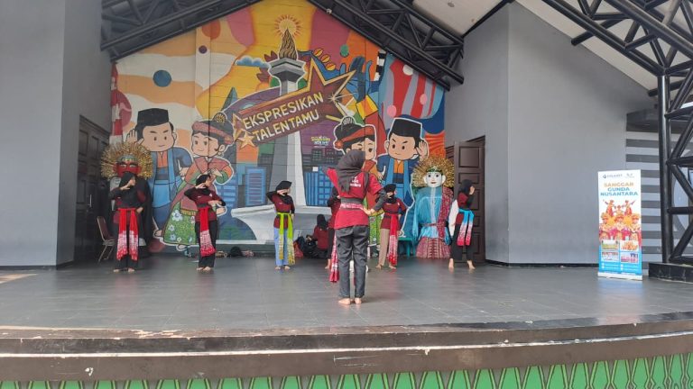 Pelatihan tari_erlazet_12.10.25 (6)