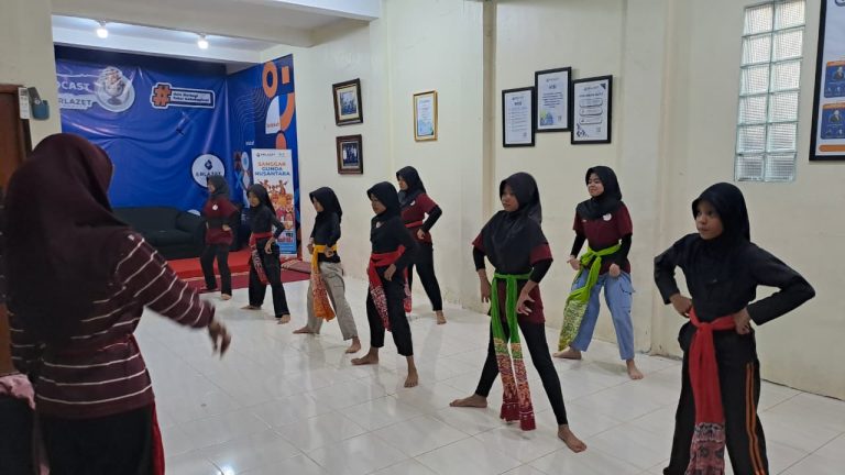 Pelatihan tari_erlazet_25.10.25 (3)