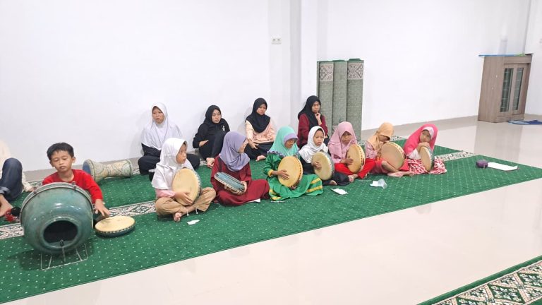 hadroh, pelatihan hadroh, kelas hadroh, belajar hadroh, tampil hadroh