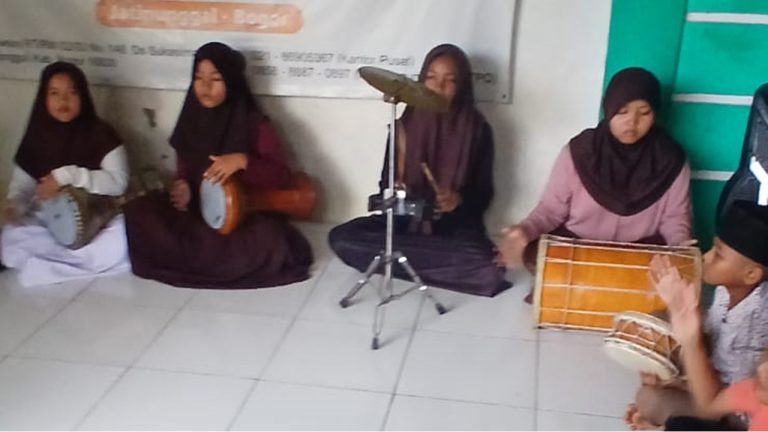 Marawis, latihan marawis, marawis bogor, marawis yatim, kelas marawis, belajar marawis