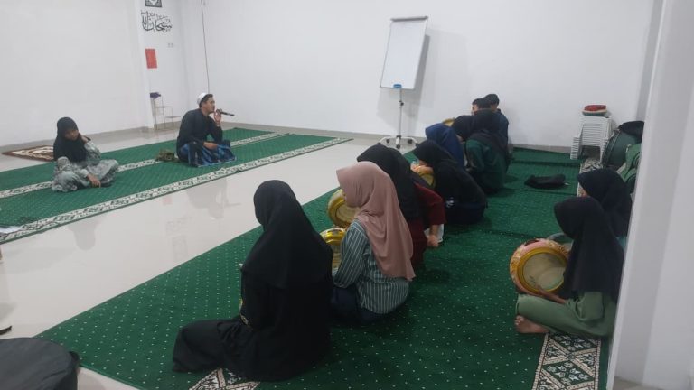 Hadroh, latihan hadroh, tim hadroh jakarta, hadroh jakarta timur, tim hadroh jakarta timur