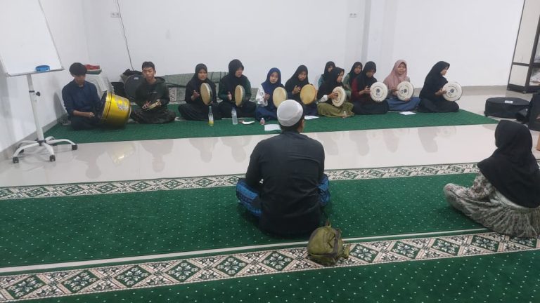 Hadroh, latihan hadroh, tim hadroh jakarta, hadroh jakarta timur, tim hadroh jakarta timur