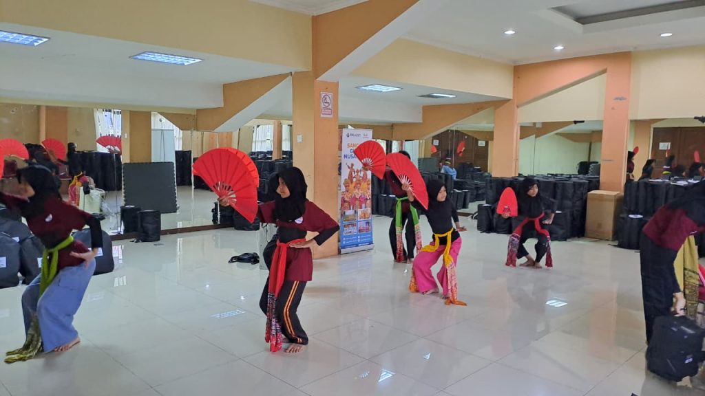 tari, latihan tari, tari betawi, tari sunda, sanggar tari jakarta timur