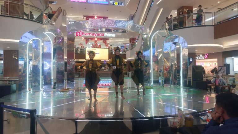 lomba tari, tari, sanggar tari, tim tari, sanggar tari jakarta timur, sanggar tari pondok kelapa