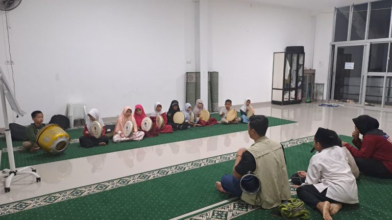 hadroh, latihan hadroh, pelatihan hadroh, hadroh jakarta timur, hadroh pondok kelapa, musik religi