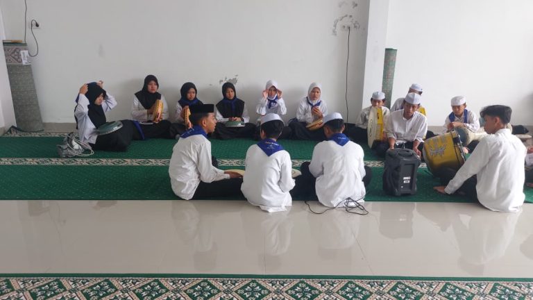 hadroh, latihan hadroh, tim hadroh jakarta, hadroh pondok kelapa, hadroh yayasan