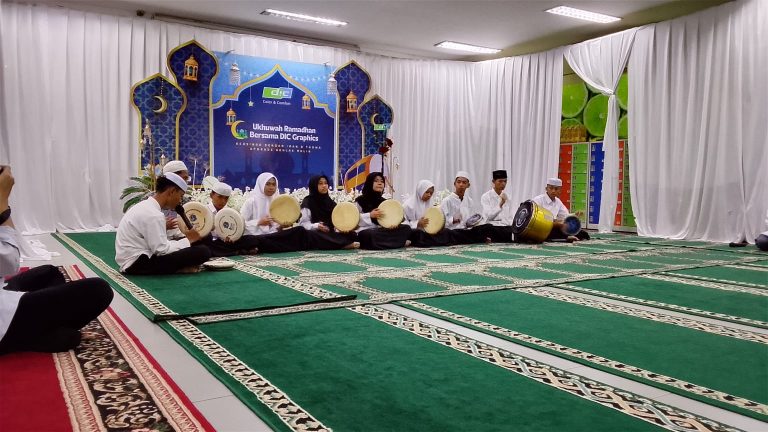 Hadroh Erlazet Charity, Buka Bersama Ramadan, Santunan Yatim, PT DIC Graphics, Sholawat dan Hadroh, Kegiatan Ramadan 2026