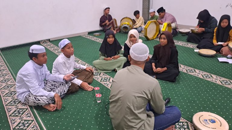 hadroh, latihan hadroh, hadroh jakarta timur, hadroh jakarta, hadroh yatim