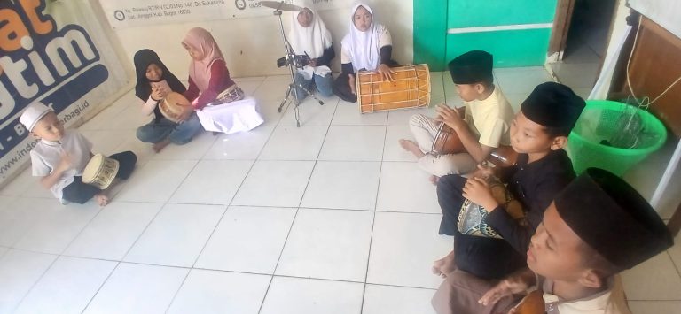 Pembinaan Marawis, Musik Islami, Erlazet Charity, Anak Yatim Binaan, Sholawat Ya Thoyba, MPY Jatinunggal Bogor