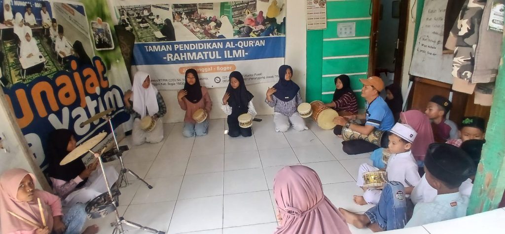 Pembinaan Marawis, Musik Islami, Erlazet Charity, Anak Yatim Binaan, Sholawat Ya Thoyba, MPY Jatinunggal Bogor