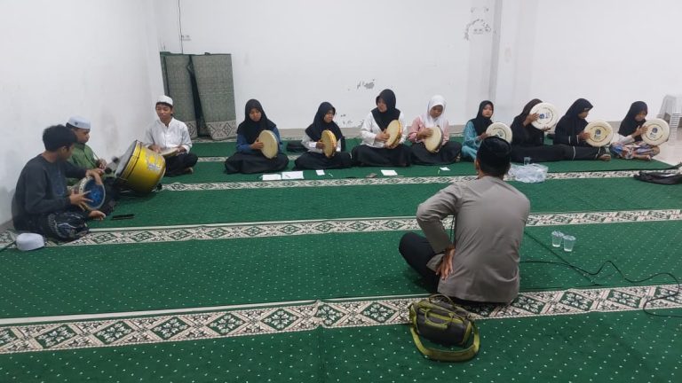 Pembinaan Hadroh, Musik Islami, Erlazet Charity, Anak Yatim Binaan, Sholawat Nabi Muhammad Mataharinya Dunia, Seni Hadroh Indonesia