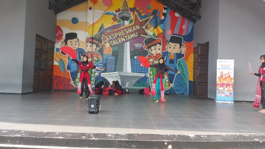 Pelatihan Seni Tari, Erlazet Charity, Anak Yatim Binaan, Tari Bajidor Kahot, Tari Wiratani, Tari Pesona Nusantara